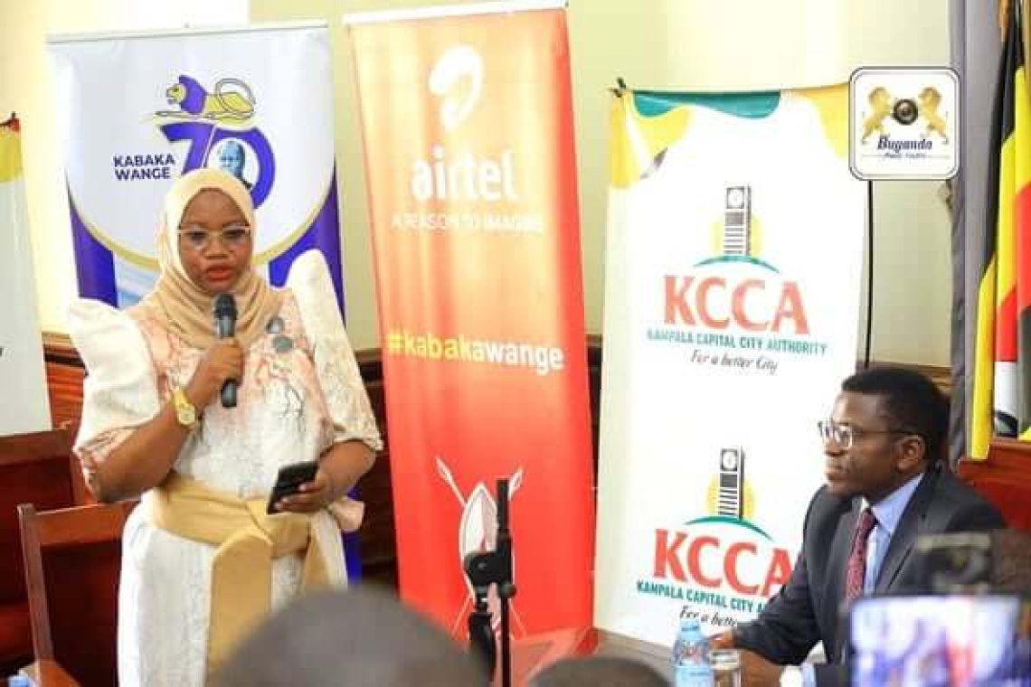 Nankulu wa KCCA nga atuusa obubaka bwe eri Katikkiro Nankulu wa KCCA nga atuusa obubaka bwe eri Katikkiro